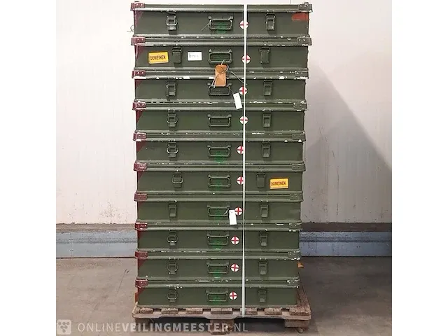 Ca. 30x lamp in transportist - afbeelding 1 van  8