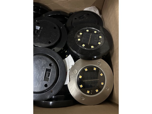 Ca. 30x led verlichting met zonnepaneel - afbeelding 5 van  5