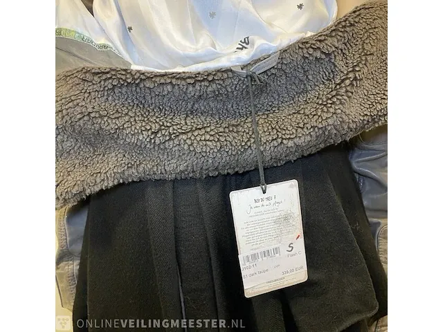 Ca. 30x leren jassen - zalando merk jassen van €300,00 - €400,00 per jas - afbeelding 6 van  6