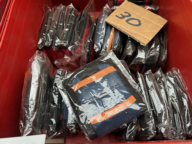 Ca. 30x magnetische polsband voor klussen - afbeelding 3 van  3