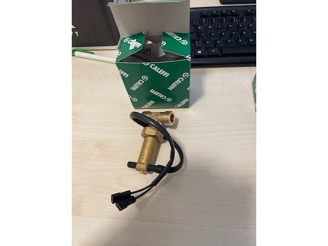 Ca. 31x stromingsschakelaar, caleffi, 315400 - afbeelding 1 van  2