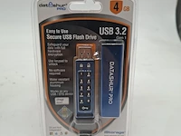 Ca. 32x beveiligde usb-stick, istorage, datashur pro, 4gb - afbeelding 1 van  3