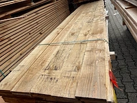 Ca. 32x douglas planken fijnbezaagd, 15x150mm, lengte 400cm - afbeelding 1 van  3