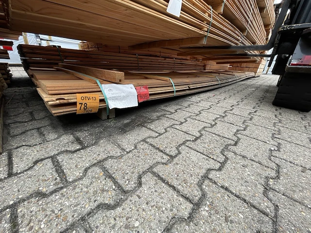 Ca. 32x douglas wisselsponning/ halfhoutsrabat, 18x190mm, lengte 600cm - afbeelding 4 van  4