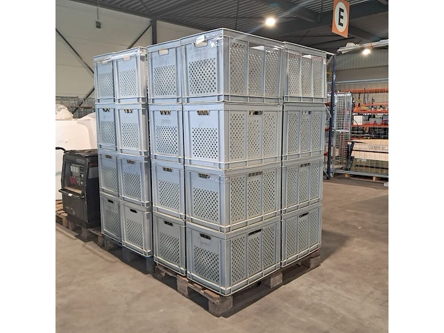 Ca. 32x kratten - afbeelding 1 van  4