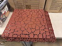 Ca. 32x set van 4 tuintegels terracotta - afbeelding 1 van  4