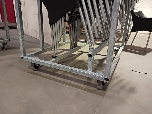 Ca. 32x stoel, zwart - afbeelding 4 van  6