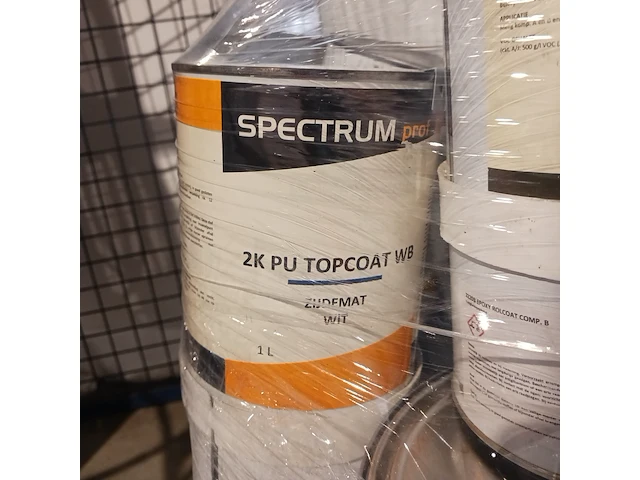 Ca. 33x 2k epoxy, rolcoat en grondverf - afbeelding 5 van  7