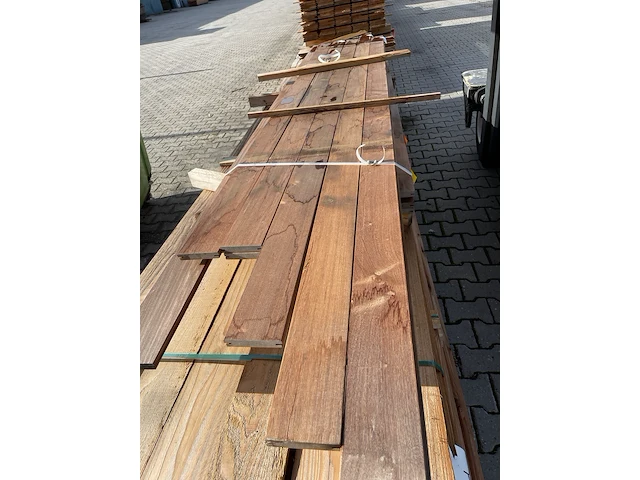 Ca. 33x guyana ipé planken b-fix profiel, 21x120mm - afbeelding 1 van  3