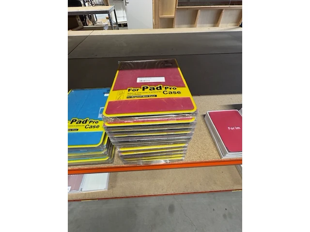 Ca. 34x tablet hoes voor ipad pro 12,9 original, classic case, in 5 kleuren - afbeelding 9 van  9