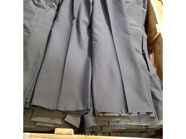 Ca. 350x broek - afbeelding 6 van  9