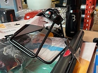 Ca. 35x diverse fietsaccessoires, w.o. shimano, thule,schwalbe - afbeelding 8 van  9