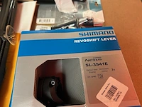 Ca. 35x diverse fietsaccessoires, w.o. shimano, thule,schwalbe - afbeelding 9 van  9