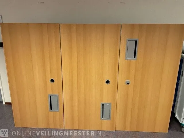 Ca. 35x elektrisch verstelbaar bureau - afbeelding 3 van  7