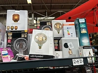 Ca. 35x verlichting w.o. led lamp, wandlamp, w.o. philips, osram, lucide - afbeelding 2 van  6