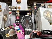Ca. 35x verlichting w.o. led lamp, wandlamp, w.o. philips, osram, lucide - afbeelding 3 van  6