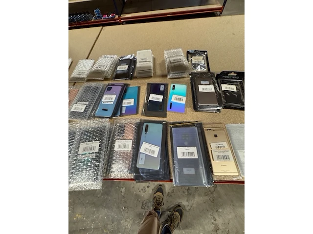 Ca. 375x back cover huawei - afbeelding 11 van  15