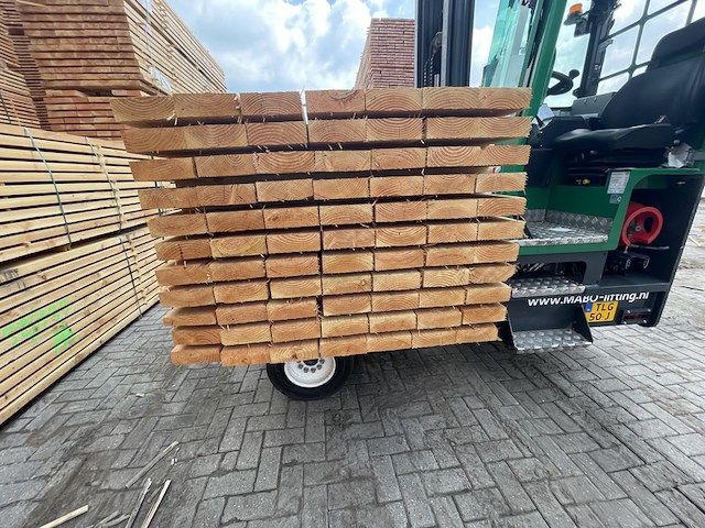 Ca. 37x douglas balken fijnbezaagd, 50x150mm, lengte 300cm - afbeelding 3 van  4