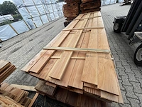 Ca. 37x douglas vlonderplanken, 25x140mm, lengte 400cm - afbeelding 1 van  3
