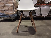 Ca. 37x stoel met houten onderstel, wit - afbeelding 6 van  7