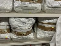 Ca. 37x victoria badjas diverse maten extra soft - afbeelding 1 van  4