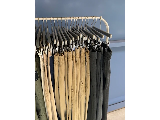 Ca. 38x broek en 2x korte broek tom tailor - afbeelding 5 van  9