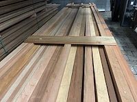 Ca. 39x cupiuba regels geschaafd, 45x68mm, lengte 400cm - afbeelding 1 van  3