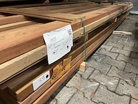 Ca. 39x cupiuba regels geschaafd, 45x68mm, lengte 400cm - afbeelding 2 van  3