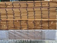 Ca. 39x thermisch gemodificeerde ayous channelsiding, 18x137mm, lengte 420cm - afbeelding 2 van  3