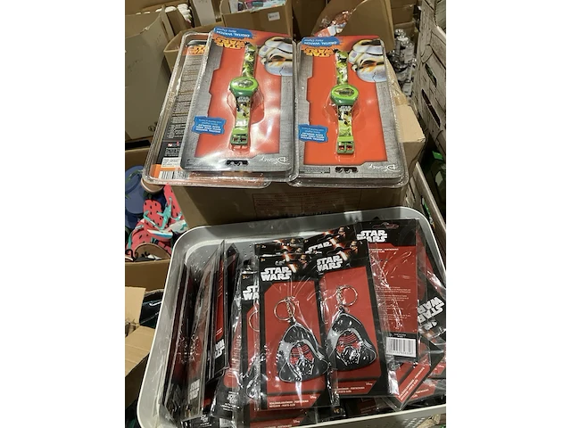 Ca. 400x star wars artikelen - afbeelding 1 van  4