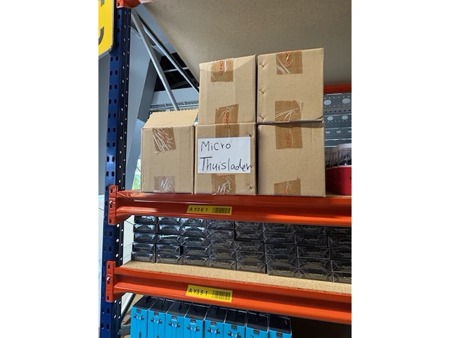 Ca. 400x usb thuislader exclusive, smart mini - afbeelding 3 van  4
