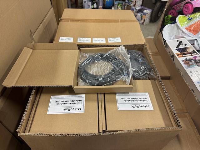 Ca. 40x aansluitsnoer met stekker 5 meter solovoltaik - afbeelding 1 van  4