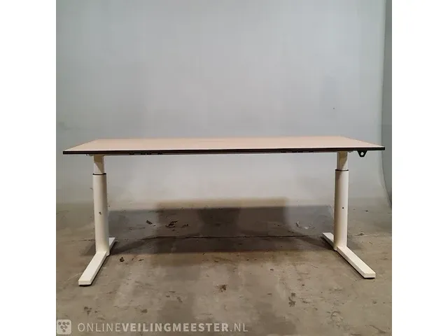 Ca. 40x bureau - afbeelding 1 van  6