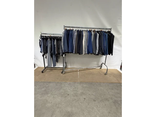 Ca. 40x colbert en ca. 44x broek rw&co en selected homme - afbeelding 1 van  25