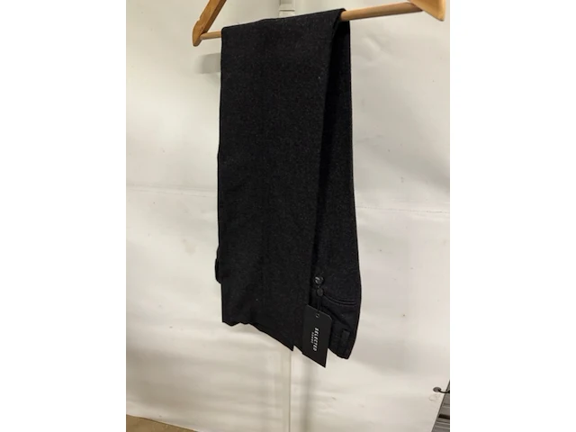 Ca. 40x colbert en ca. 44x broek rw&co en selected homme - afbeelding 16 van  25