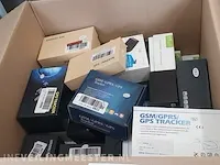Ca. 40x diverse gps trackers - afbeelding 1 van  5