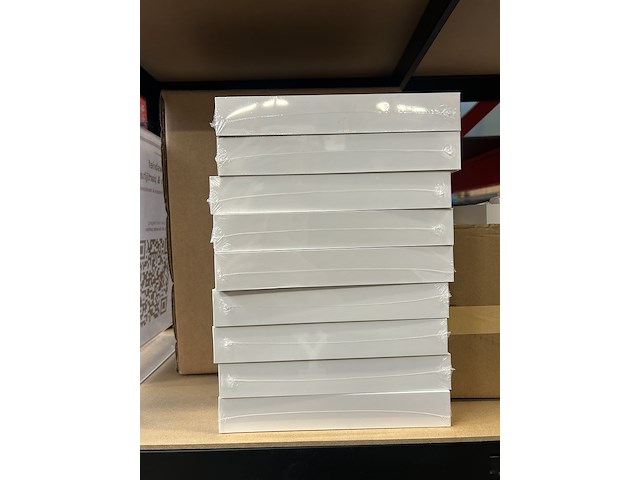 Ca. 40x elektrische tandenborstel, 2 borstelkopjes (zacht & medium), usb-c laadkabel the tooth club - afbeelding 5 van  7