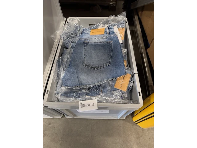Ca. 40x jeans short, rough studios, billy, blauw - afbeelding 3 van  5