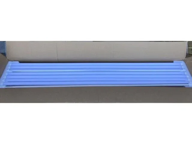 Ca. 40x led tube light - afbeelding 1 van  2