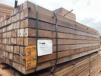 Ca. 40x massaranduba palen fijnbezaagd , 70x70mm, lengte 20/275cm 20/305cm - afbeelding 2 van  3