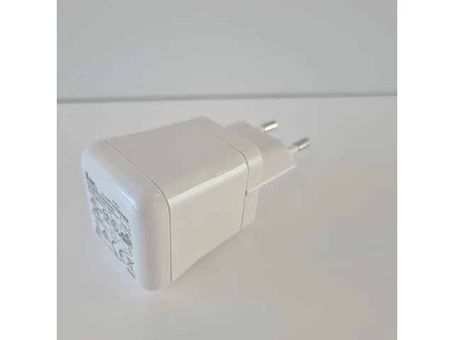 Ca. 40x partij van voedingadapter usb 5v 2a ktec, wit - afbeelding 1 van  4