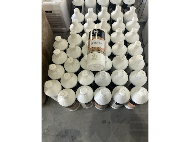 Ca. 40x teakcleaners, nauto nova, 12008 - afbeelding 1 van  5