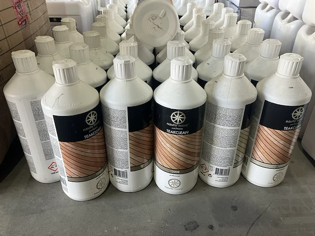 Ca. 40x teakcleaners, nauto nova, 12008 - afbeelding 4 van  5