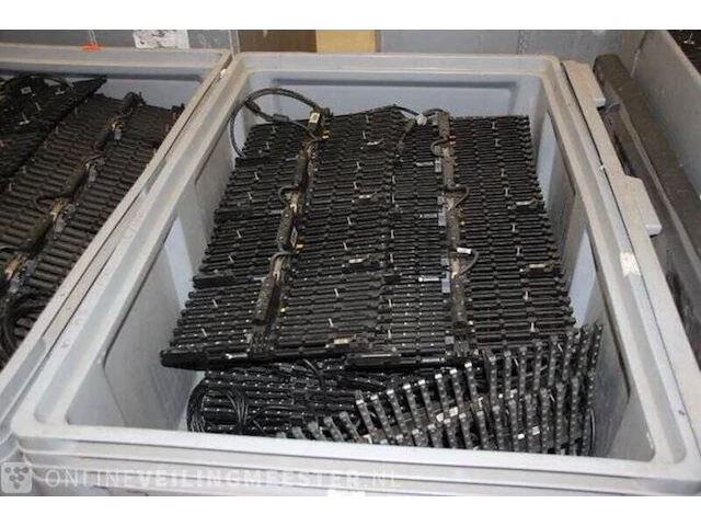 Ca. 426x led screen barco, mitrix 4,424 - afbeelding 12 van  12