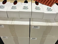 Ca. 42x 42x4 stuks secu anti klimstrip - afbeelding 1 van  2