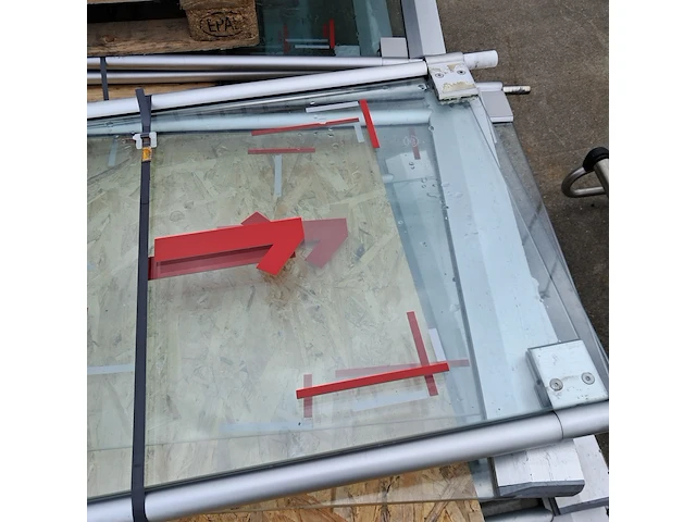 Ca. 42x (ns materiaal) glazen treincoupé deur - afbeelding 7 van  12
