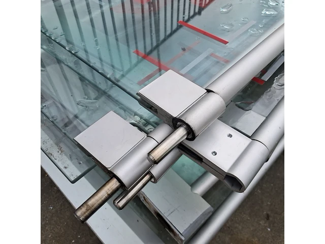 Ca. 42x (ns materiaal) glazen treincoupé deur - afbeelding 9 van  12