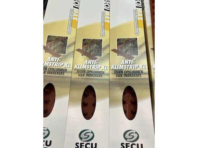 Ca. 43x 43x4 secu anti klimstrip - afbeelding 2 van  3