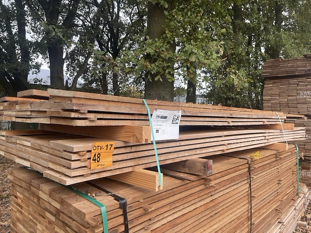 Ca. 43x guyana teak beschoeiingsplanken, 20x200mm, lengte 18/250cm, 25/350cm - afbeelding 4 van  4