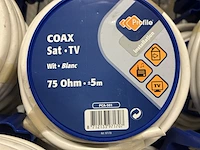 Ca. 44x coax kabel 5mtr op rol - afbeelding 2 van  2